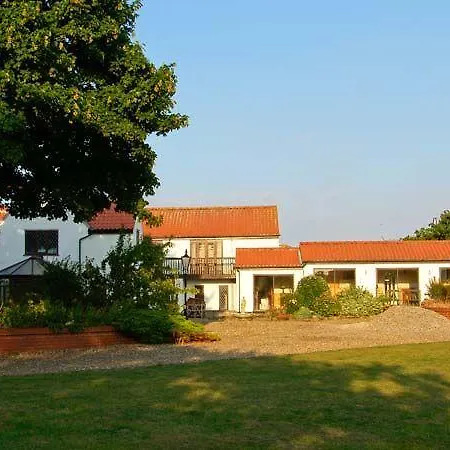 Hartswood East Apartment *